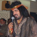 Vipin, Indian singer at the temple -really rocks!